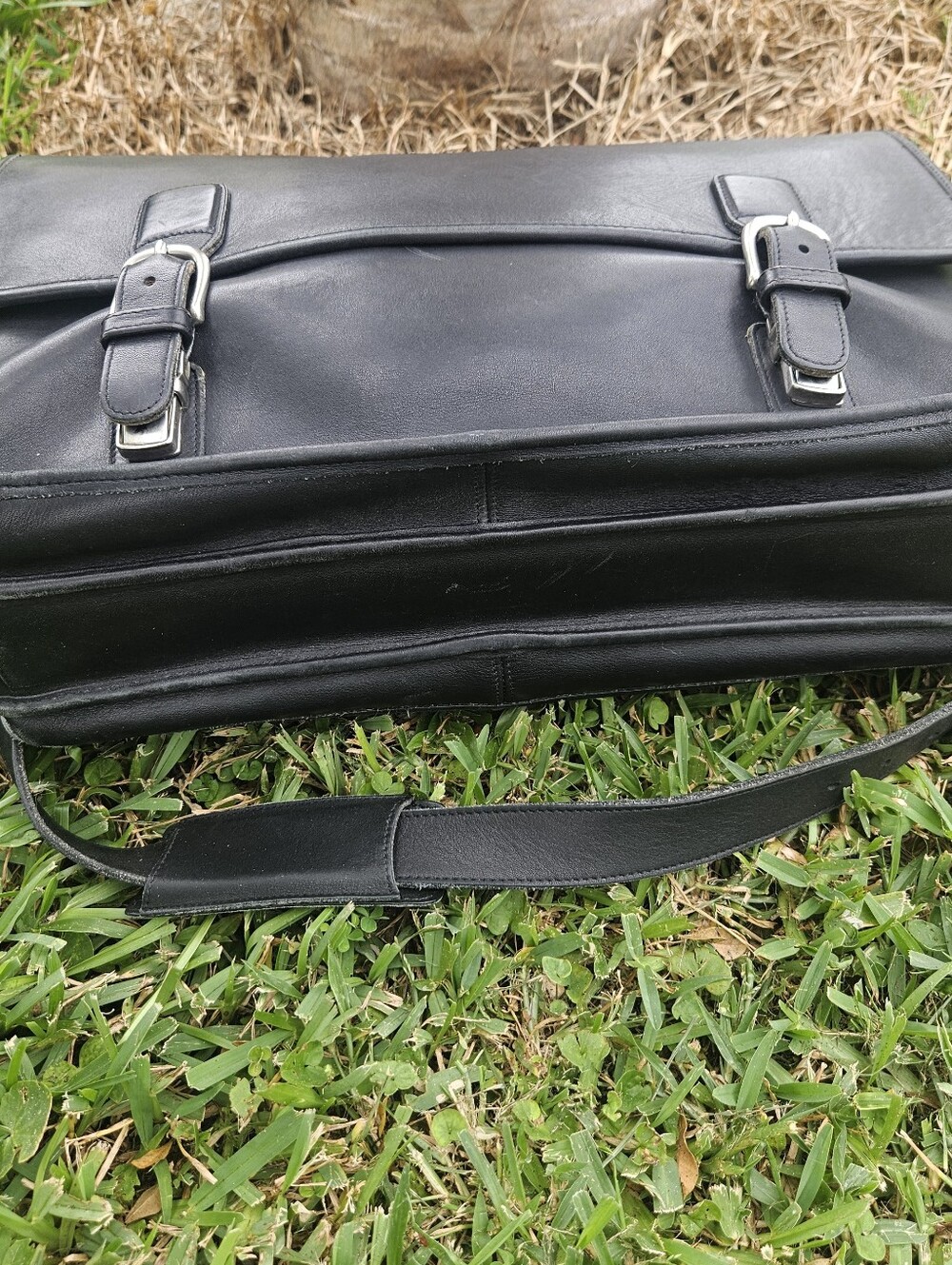 VINTAGE COACH BAG, COACH CROSSBODY BAG, COACH Thompson Silver Hardware COACH BAG - Picture 4 of 12